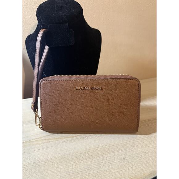 Michael Kors Handbags - Michael Kors Jet Set Wristlet Wallet, Large - Brown